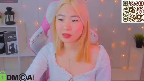 Snapshot of bridgetbottrel chatting on November 2025 01:39:01 AM Bridget online show from November 2025 01:39:01 AM