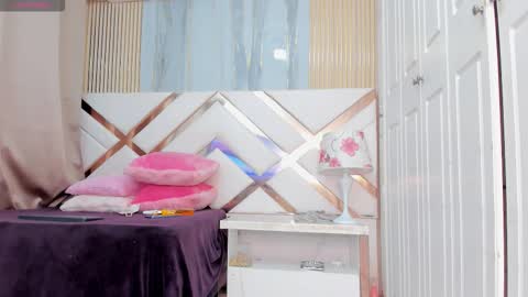 Snapshot of briggittebony chatting on November 2025 07:07:01 AM BIRGGITTEBONY online show from November 2025 07:07:01 AM