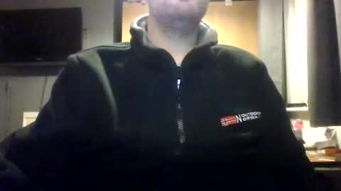 DevonLad online show from December 2025 04:35:01 PM