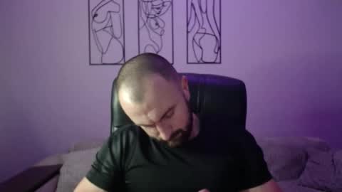 brindlefly69 online show from December 2025 11:41:02 AM