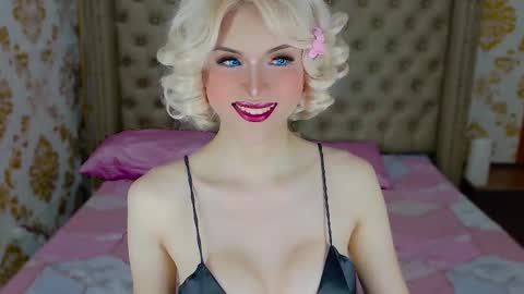 brionatop online show from December 2025 10:39:02 PM