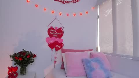 Brisa  online show from February 2025 04:35:02 PM