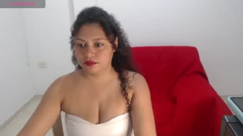 brisaluna online show from July 2026 04:41:01 AM