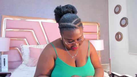 Britany jhonson online show from October 2025 09:27:02 PM