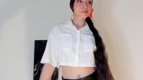 britany lenox online show from November 2025 11:26:01 PM