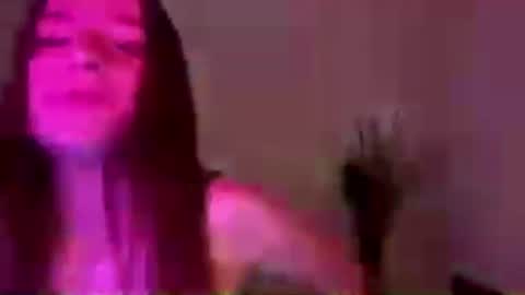 Snapshot of britanysuther chatting on June 2026 05:04:01 PM Ciri online show from June 2026 05:04:01 PM