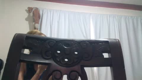 Snapshot of brithany_hunt chatting on July 2026 07:50:02 PM brithany hunt online show from July 2026 07:50:02 PM
