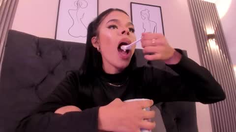 brithanysummer online show from January 2026 04:06:02 AM