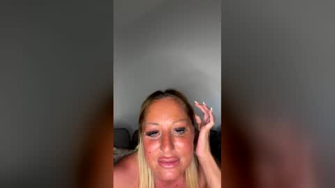 britishcumslut_10 online show from April 2026 06:54:02 PM