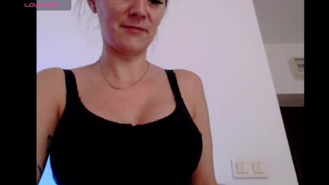 Britney online show from October 2025 07:40:02 AM