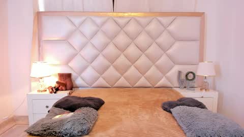 Brittany  online show from April 2026 09:42:01 PM