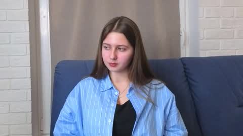 brittpobre online show from December 2025 07:42:01 PM