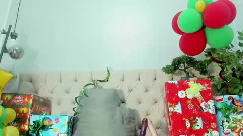 Snapshot of briyit_doll chatting on December 2024 05:55:02 PM BRIYIT online show from December 2024 05:55:02 PM