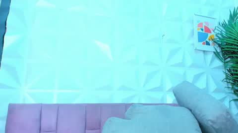 Snapshot of briyit_doll chatting on January 2025 02:57:01 AM BRIYIT online show from January 2025 02:57:01 AM