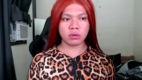 Snapshot of brizellah18 chatting on December 2024 08:30:02 AM ELLAH online show from December 2024 08:30:02 AM