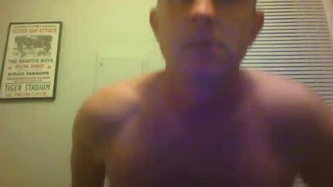 brodyb545755 online show from April 2026 03:26:01 AM
