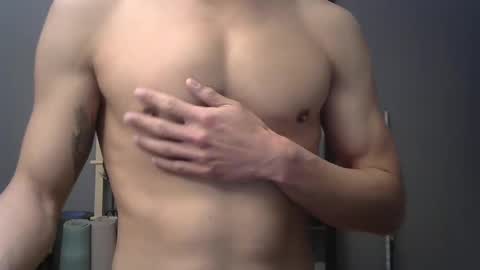 brokelee30 online show from December 2024 05:21:01 AM