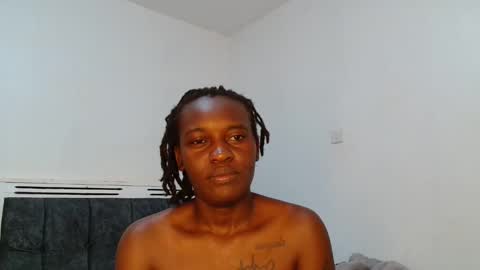 Snapshot of broken_haloo chatting on February 2026 06:17:01 AM broken_haloo online show from February 2026 06:17:01 AM