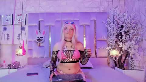     online show from February 2026 01:29:02 PM