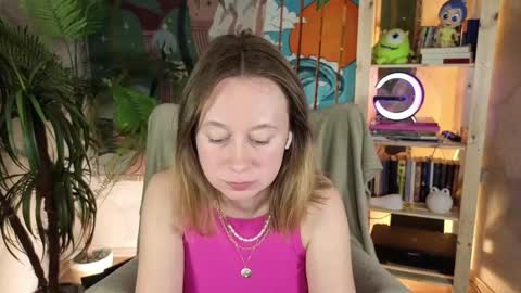 Brooke online show from October 2025 09:15:01 PM