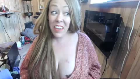 Snapshot of brookeride chatting on October 2025 07:00:01 PM BrookeRide online show from October 2025 07:00:01 PM