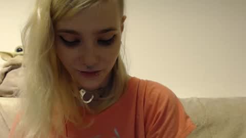 Snapshot of brookewylde_20 chatting on December 2025 04:57:02 PM brookewylde_20 online show from December 2025 04:57:02 PM