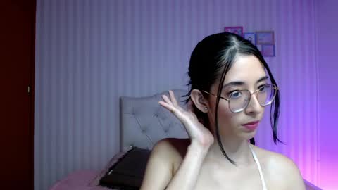 Brook Loves online show from December 2024 05:18:02 AM