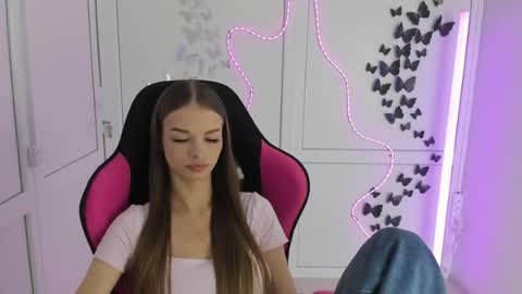 Vlada online show from July 2026 12:40:01 PM