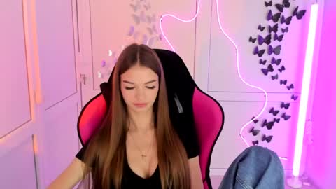 Vlada online show from July 2026 12:25:02 PM