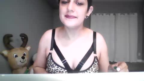 bropeb13 online show from December 2025 12:30:01 AM