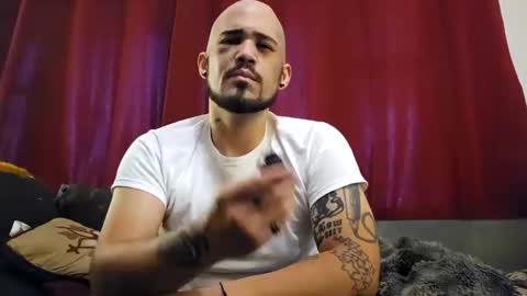 Snapshot of brownboyt chatting on October 2025 03:12:01 PM brownboyt online show from October 2025 03:12:01 PM