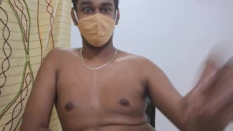 brownguy2505 online show from November 2025 08:46:02 PM