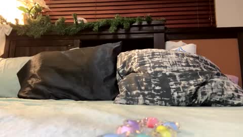 Snapshot of brownsugar0910 chatting on February 2025 04:15:02 AM EtherealLilac online show from February 2025 04:15:02 AM