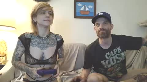 Canadiantryoncouple online show from February 2026 04:44:01 AM