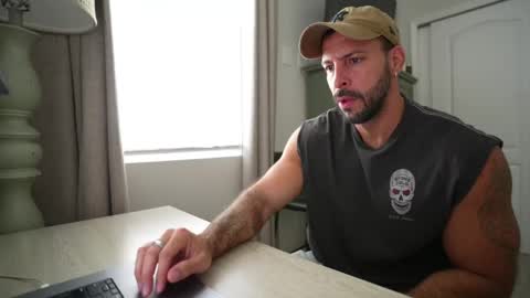 onlyfans BRUCESTRYKER online show from December 2025 02:24:02 PM