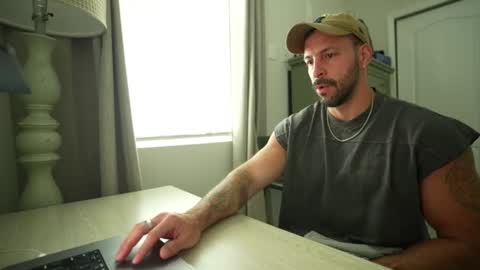 onlyfans BRUCESTRYKER online show from February 2026 08:21:01 PM