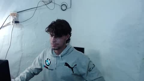 brucewayne1_ online show from October 2025 12:23:02 PM