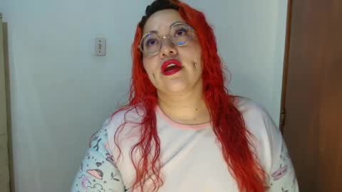 Snapshot of bruja__scarlata chatting on June 2026 02:02:02 AM i am danny online show from June 2026 02:02:02 AM