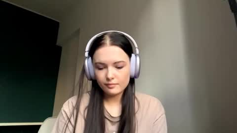 Snapshot of brunaceasor chatting on April 2026 05:30:01 PM Luna online show from April 2026 05:30:01 PM
