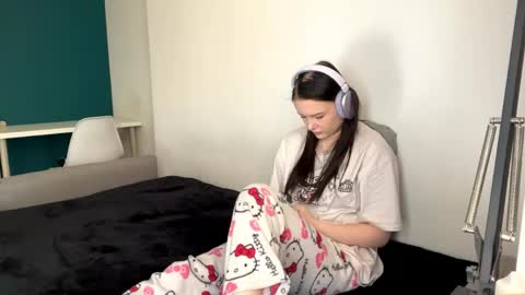 Snapshot of brunaceasor chatting on May 2026 01:05:02 PM Luna online show from May 2026 01:05:02 PM