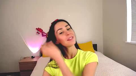 Ellis online show from November 2025 07:29:02 AM