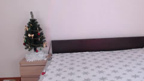 Ellis online show from December 2025 08:23:01 AM