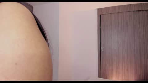 Snapshot of brunnahart chatting on January 2025 12:48:01 AM online show from January 2025 12:48:01 AM