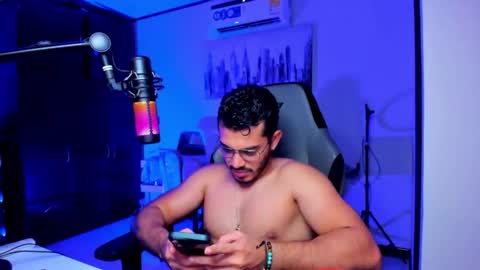 Bruno online show from November 2025 05:40:02 AM