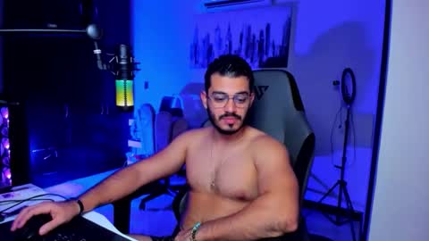 Bruno online show from December 2025 03:14:02 AM