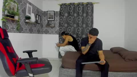 bruno_snow online show from October 2025 03:25:01 AM