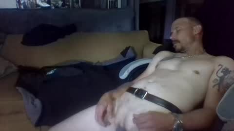 Snapshot of brutal3anddone chatting on November 2025 04:29:02 PM brutal3anddone online show from November 2025 04:29:02 PM