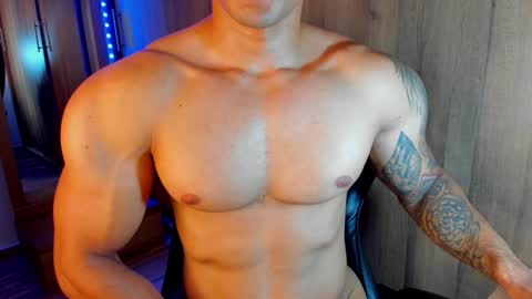 Snapshot of bryan_boy_ chatting on December 2024 08:25:02 PM bryan online show from December 2024 08:25:02 PM