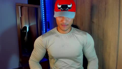 Snapshot of bryan_boy_ chatting on January 2025 01:39:02 AM bryan online show from January 2025 01:39:02 AM