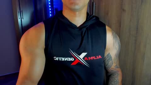 Snapshot of bryan_boy_ chatting on January 2025 12:54:01 AM bryan online show from January 2025 12:54:01 AM